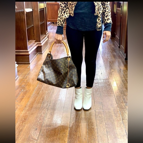 Louis Vuitton Artsy MM - Picture 6 of 10